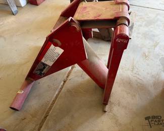 2042 Bulldog Hoist