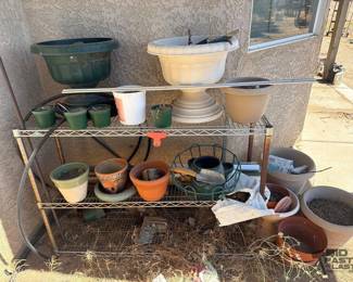 1714 Metro 3Tier Metal Rack with Flower Pots