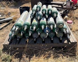 3158 Oxygen Tanks