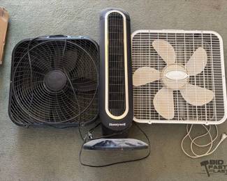 1066 2 Lasko Box Fans and Honeywell Oscillating Fan