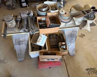 2058 Wooden Sawhorse and Misc Parts