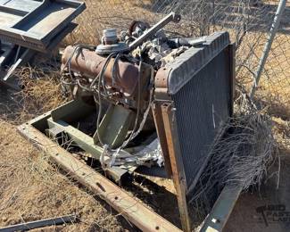 4044 V8 GM Engine and Radiator