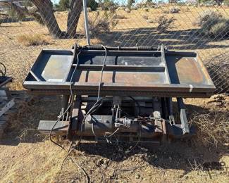 4042 Lift Gate