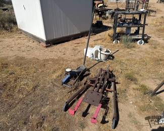 3172 3 12 Ton Floor Jack and Transmission Jack
