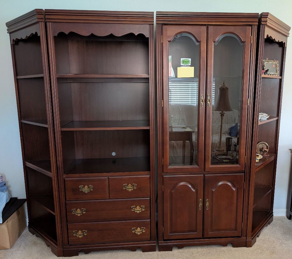 Broyhill shelving  & Curio