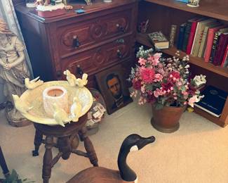 Goose decor