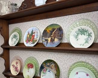Vintage decor plates