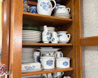 Pfaltzgraff dish set