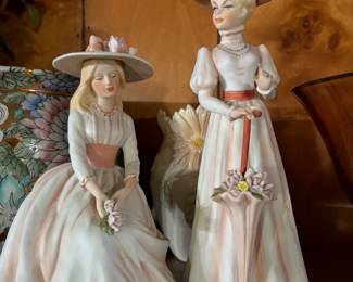 Figurines
