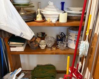 Cleaning supplies, plate chargers, vintage plates
