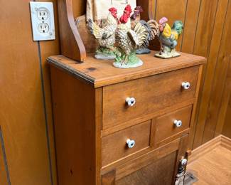 Vintage wash stand