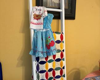 Vintage quilt, blanket ladder