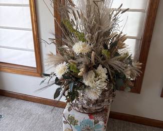 Folk floral arrangements