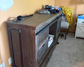 Dresser with BARN door closure