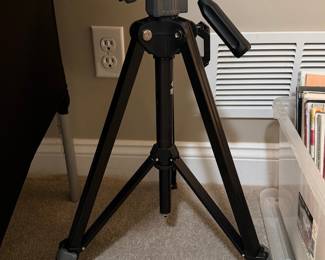 Slik U-112 Deluxe Camera Tripod