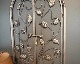 Arched Metal Window Gate Wall Decor