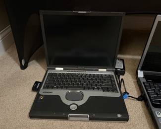 Compaq Presario 1500 Series Laptop