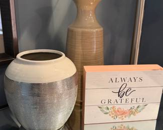 Decorative Home Decor Set (Ceramic Vases and Wood Block Sign)