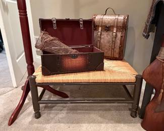 Set of 2 Decorative Storage Trunks
