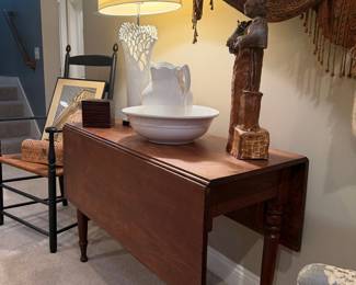 Sheraton Style Drop-Leaf Dining Table