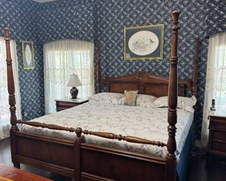 #21 - $1650 - King size Bedroom set wood - 5 pieces : four poster bed, with 2 night stands marble top 26Lx29Tx16D, - 6 drawers tall chest 38x54x19 + chest drawers with mirror 54x75x19