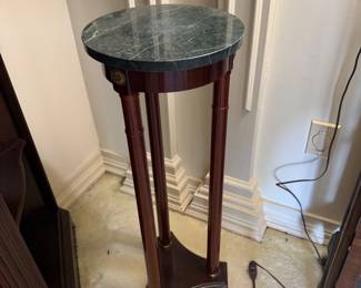 #44 - $68 - Marble top green pedestal round top on colums 9x9x32