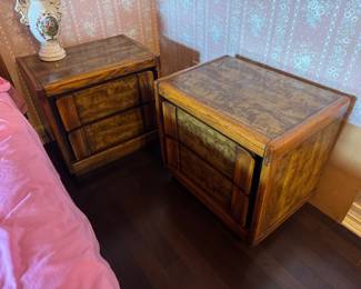 #55 - $650 - King size bed Oak SUITE Therapeutic soft mattress clean - 2 night stands 17x22x17 + dresser 72x30x19 & mirror + Tall chest 35x56Tx19