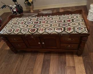 #7 - $110 - Lane cedar chest with 1970's American Country 48x22x18