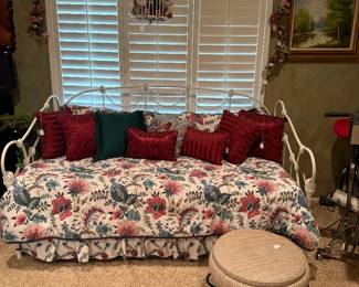 Trundle Bed