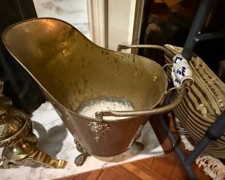 Coal bucket