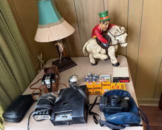 Cameras & binoculars