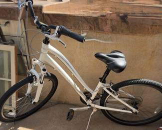 Ladies, Giant all terrain bicycle