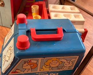 Playskool Traveling Pet Hospital