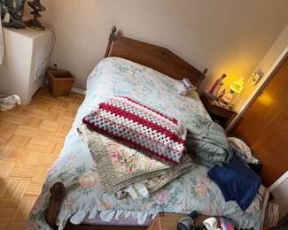 Quilts & Afghans
