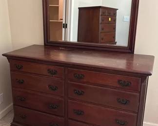 Walnut 8 Drawer With Mirror