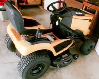 2026 CUB CADET LAWN TRACTOR