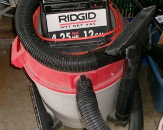 RIGID SHOP VAC
