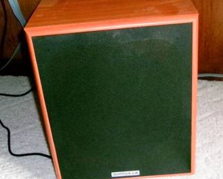 ROCKVILLE SPEAKER
