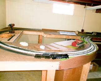 TRAIN LAYOUT