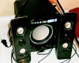 LLIVE WIRELESS SPEAKER