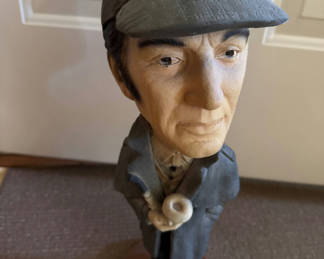 Lot 35: Sherlock Holmes figurine of a man in a suit with hat