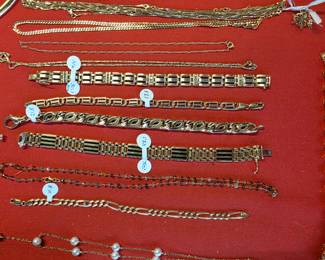 Assorted Gold jewelry