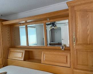 King size bed