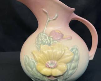 550 Lot 425h Vintage Hull Art pottery floral ewer pitcher