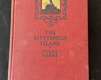 476 Lot 380h Vintage 1927 The Mysterious Island