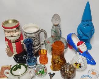 418 Lot 340h Misc vintage items Disney spoon, Death Valley