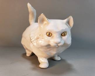 216 Lot 26 Midcentury Modern signed Anthony Freeman McFarlin cat figurine