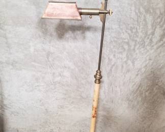 473 Lot 377 Vintage brass floor lamp