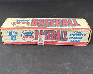 398 Lot 329h 1990 Fleer baseball card set