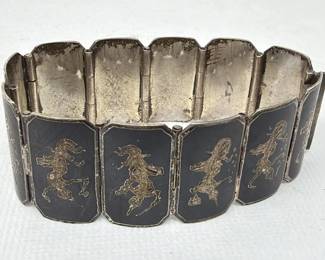 249 Lot 93 Vintage Siam Sterling silver link bracelet